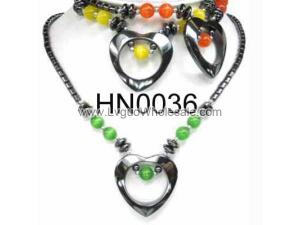 Colored Opal Beads Hematite Heart Pendant Beads Stone Chain Choker Fashion Women Necklace